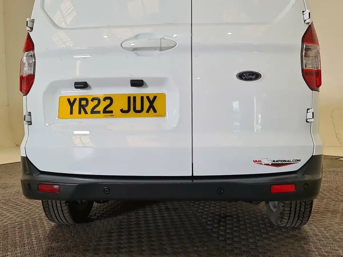2022-ford-transit-courier-10t-limited-ecoboost-big-24