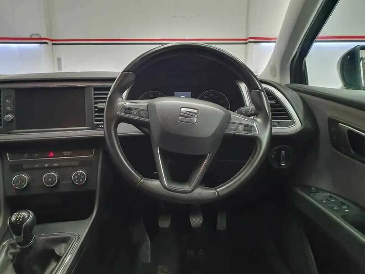 2019-seat-leon-15-tsi-evo-se-dynamic-hatchback-big-9