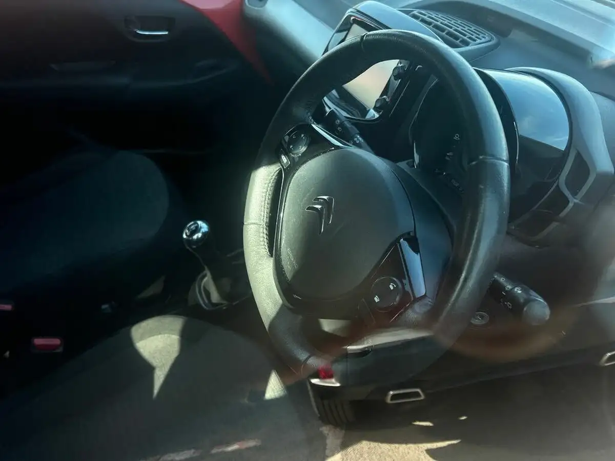 2015-citroen-c1-10-vti-flair-5d-big-8
