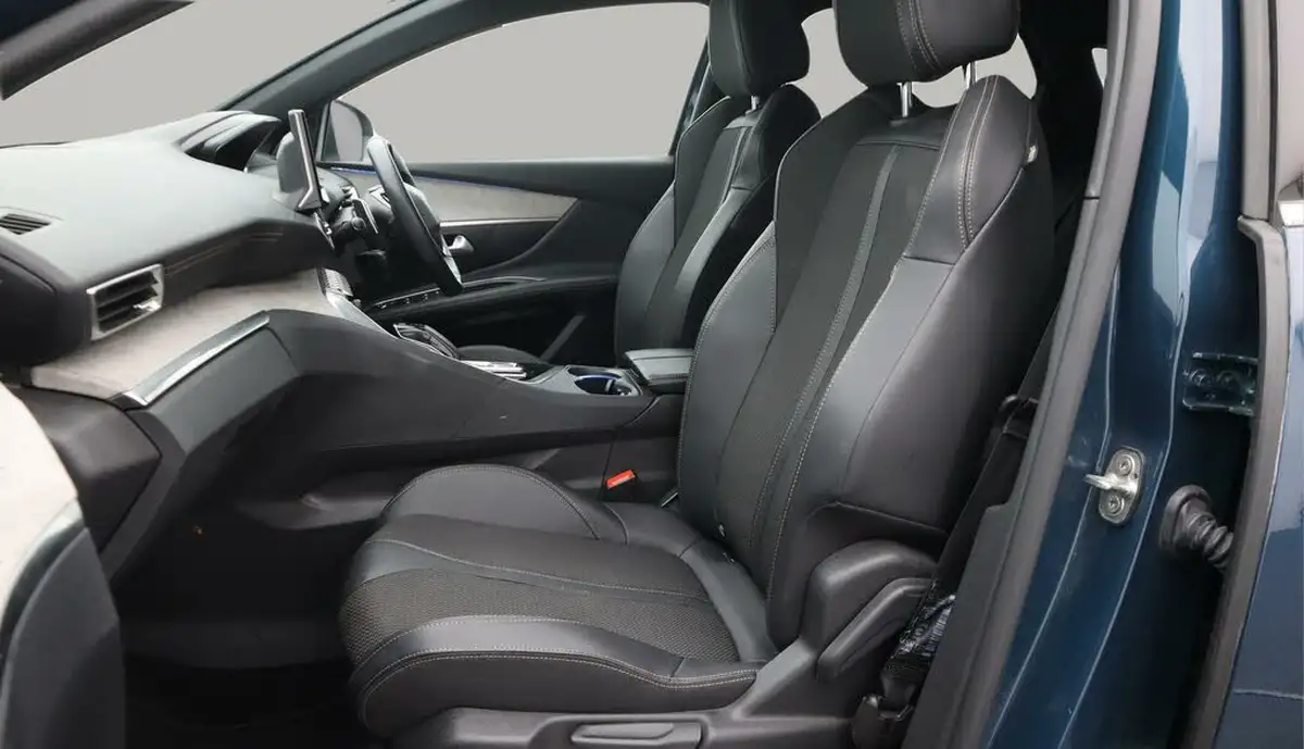 2022-peugeot-3008-suv-16-puretech-gt-225bhp-hybrid-e-eat8-big-14