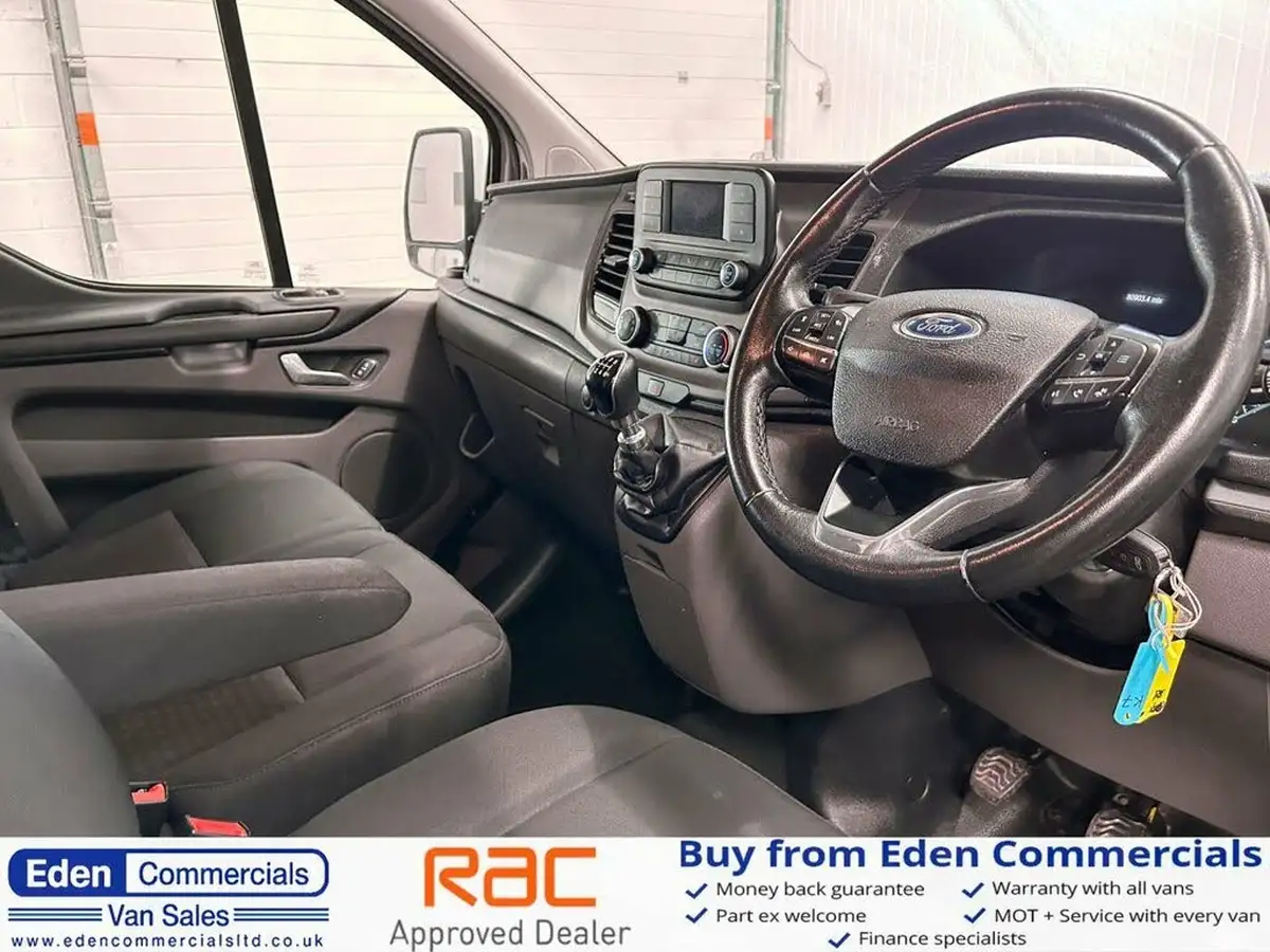 2019-ford-transit-custom-20tdci-300-l1h1-trend-105pseu6-panel-van-big-7