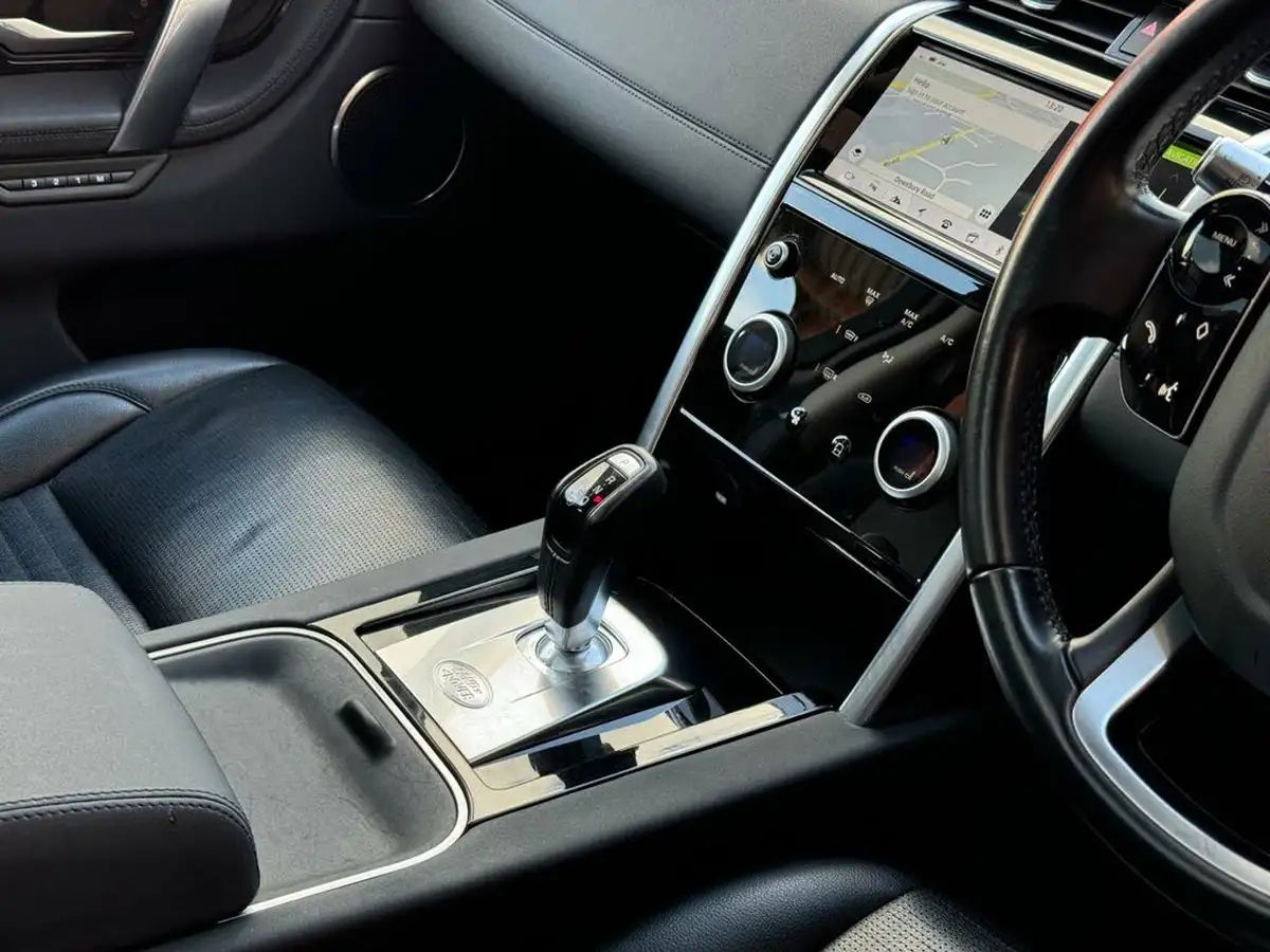 2019-land-rover-discovery-sport-20-d180-se-big-32
