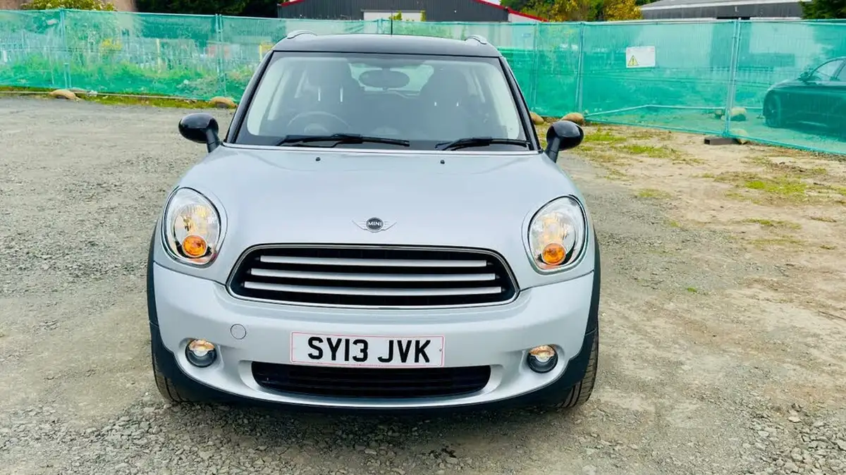 2013-mini-countryman-16-cooper-pepper-big-1
