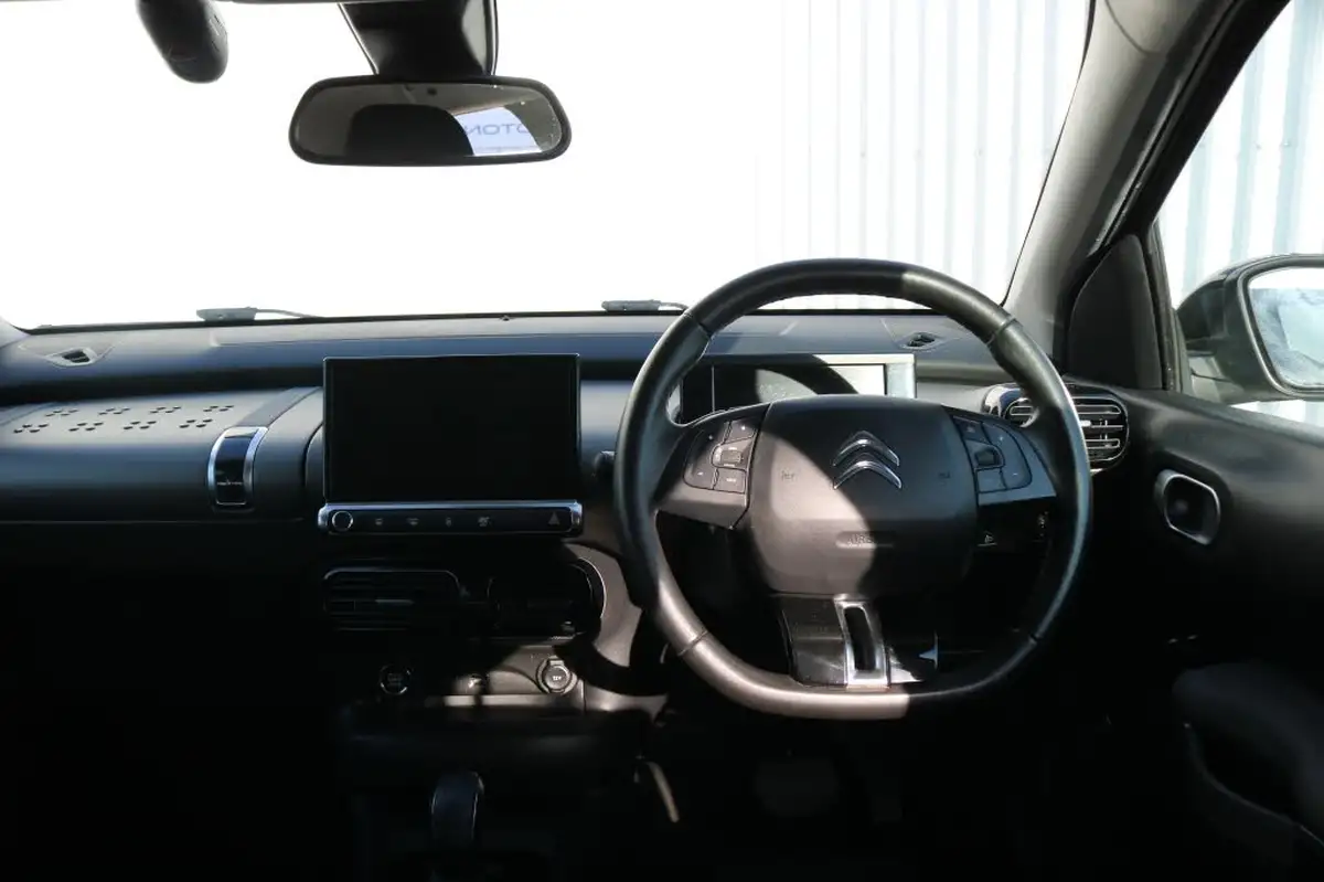 2020-citroen-c4-cactus-12-puretech-flair-130ps-eat6-big-14
