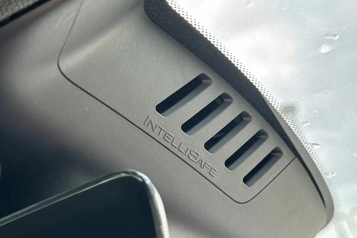 2021-volvo-xc40-e-twin-recharge-big-30