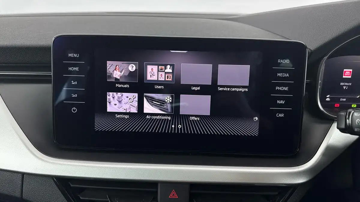 2021-skoda-kamiq-10-tsi-se-l-109ps-dsg-big-15
