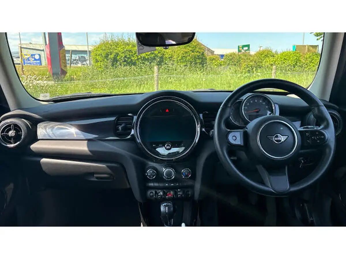 2022-mini-cooper-15-cooper-classic-hatchback-5d-big-9