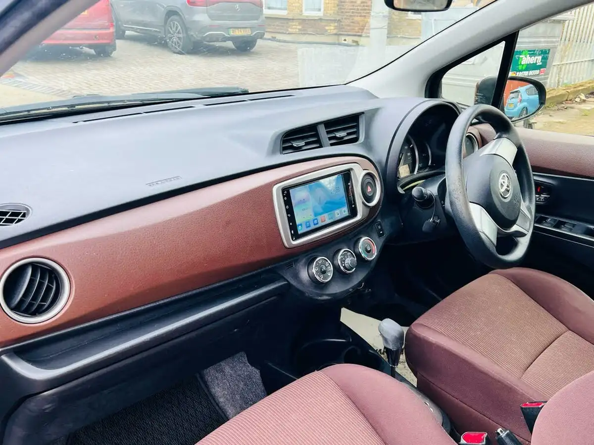 2012-toyota-yaris-133-tr-5d-m-drive-s-big-29