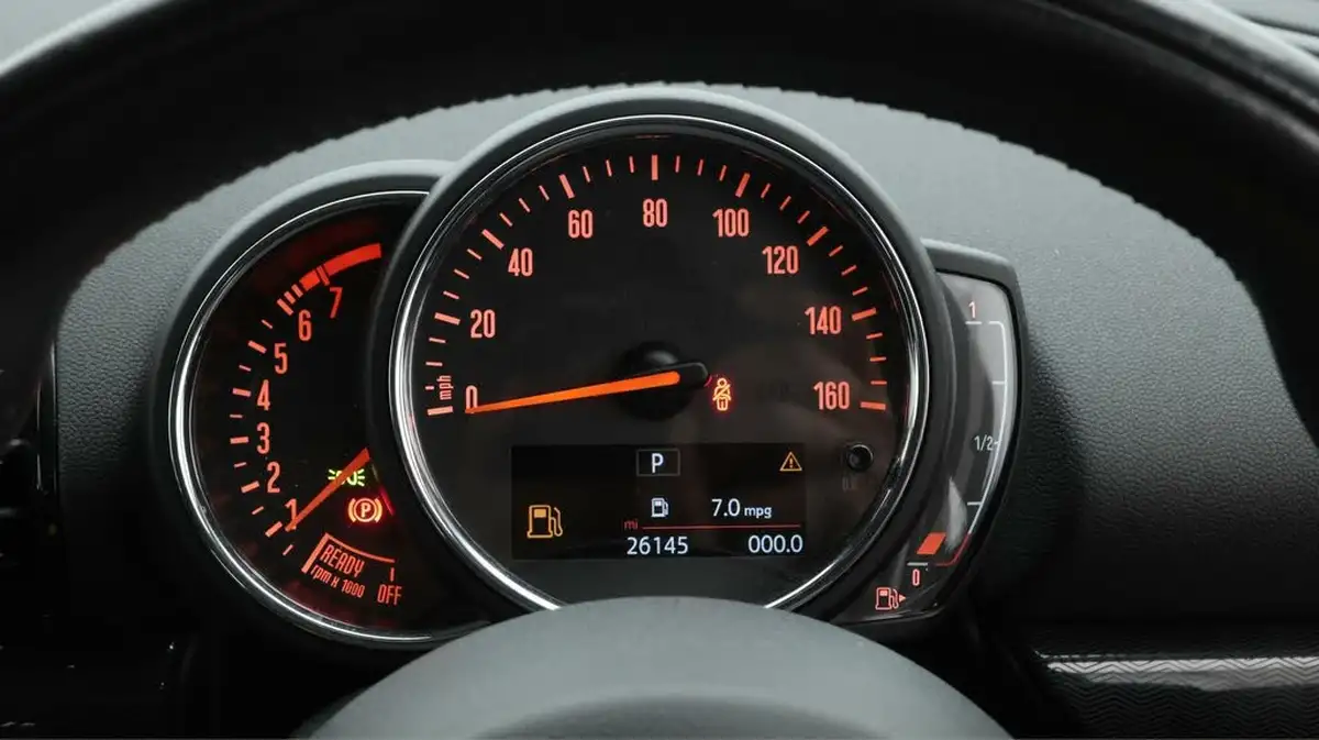 2018-mini-clubman-15-cooper-classic-ss-auto-big-10