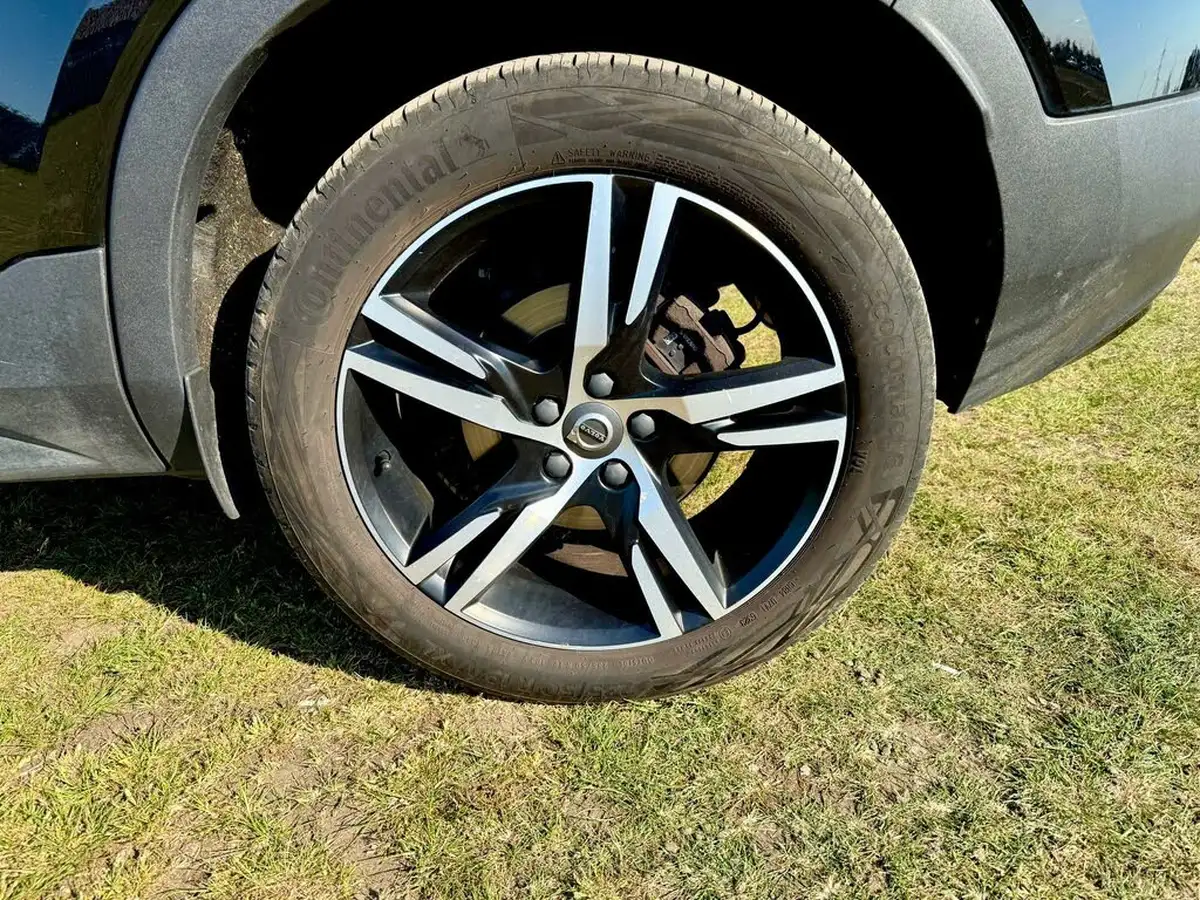 2020-volvo-xc40-15-t5-r-design-plug-in-hybrid-big-22
