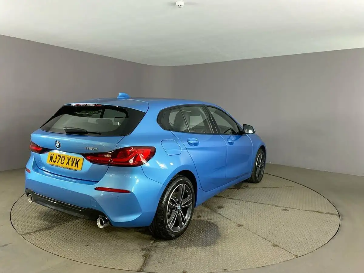 2020-bmw-1-series-20td-118d-sport-auto-big-7