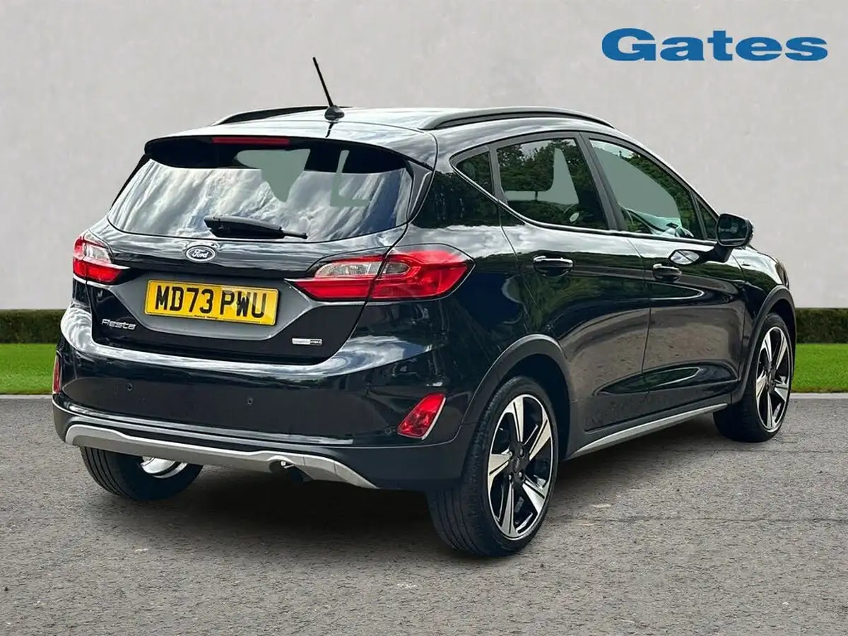 2023-ford-fiesta-10t-active-125ps-hybrid-mhev-big-6