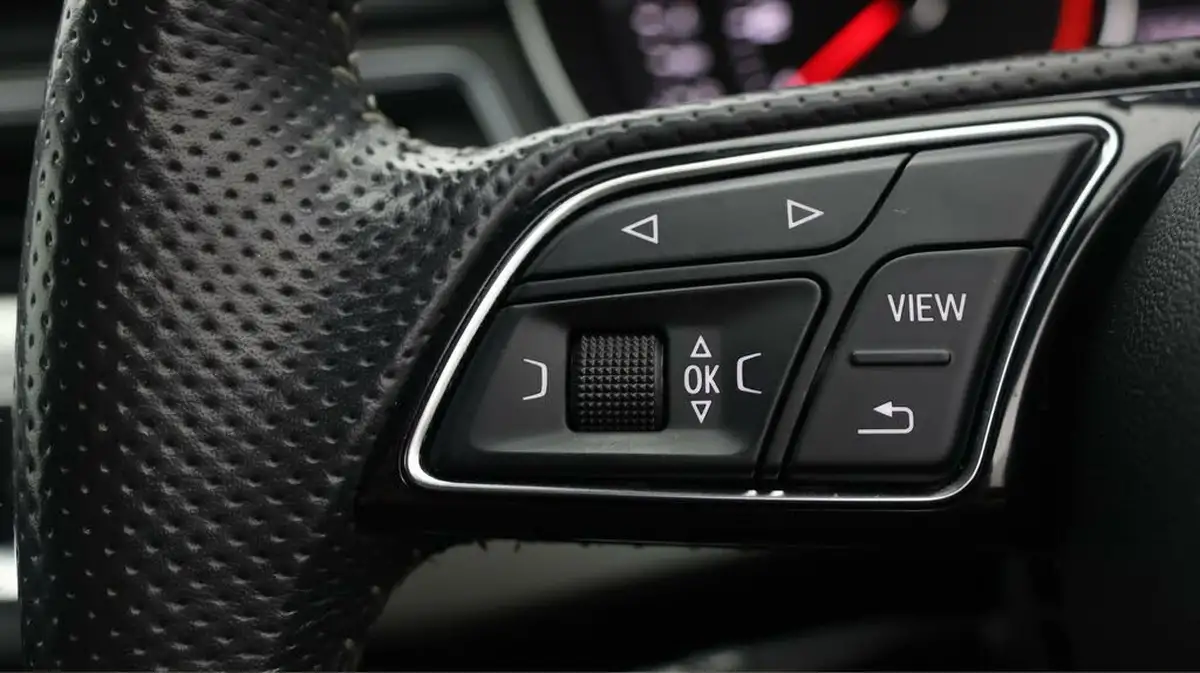 2018-audi-a4-14-tfsi-s-line-tronic-big-21