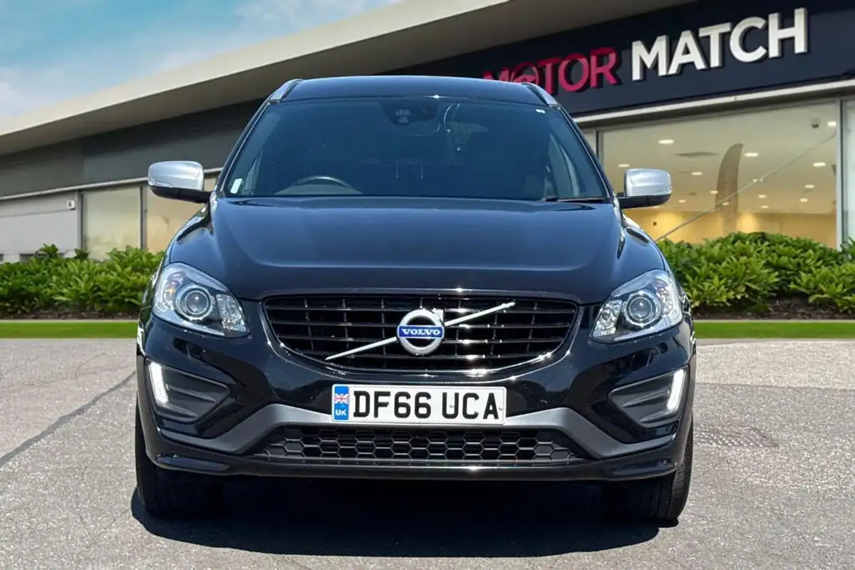 2016-volvo-xc60-20td-d4-r-design-lux-nav-geartronic-big-5