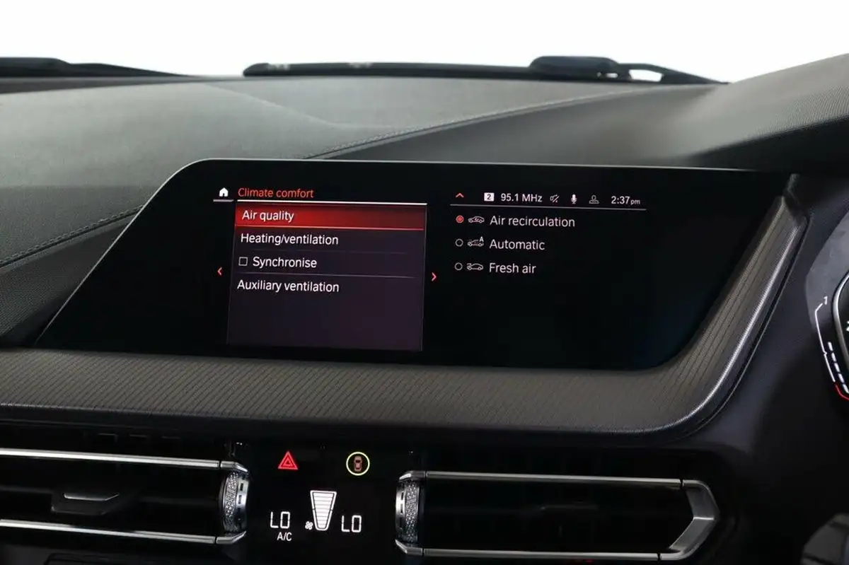 2020-bmw-1-series-big-54
