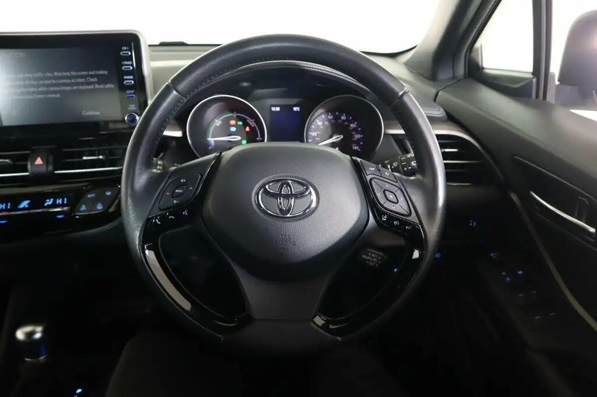 2021-toyota-c-hr-18-vvt-i-icon-big-40