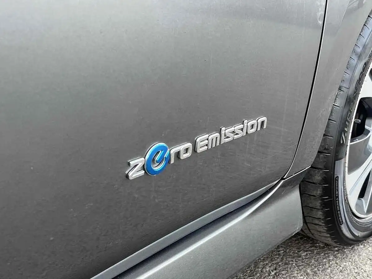 2020-nissan-leaf-e-n-connecta-big-9