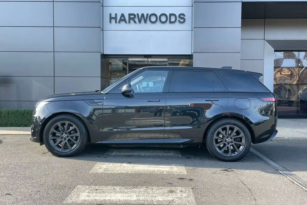2023-land-rover-range-rover-sport-30-p460e-dynamic-se-big-13