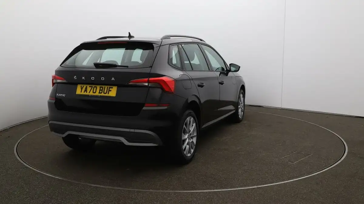 2020-skoda-kamiq-10-tsi-se-95ps-big-54