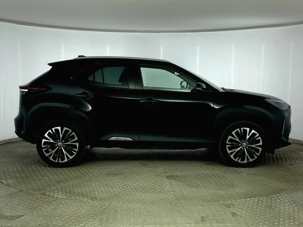 2022-toyota-yaris-cross-15-vvt-i-excel-awd-i-big-7