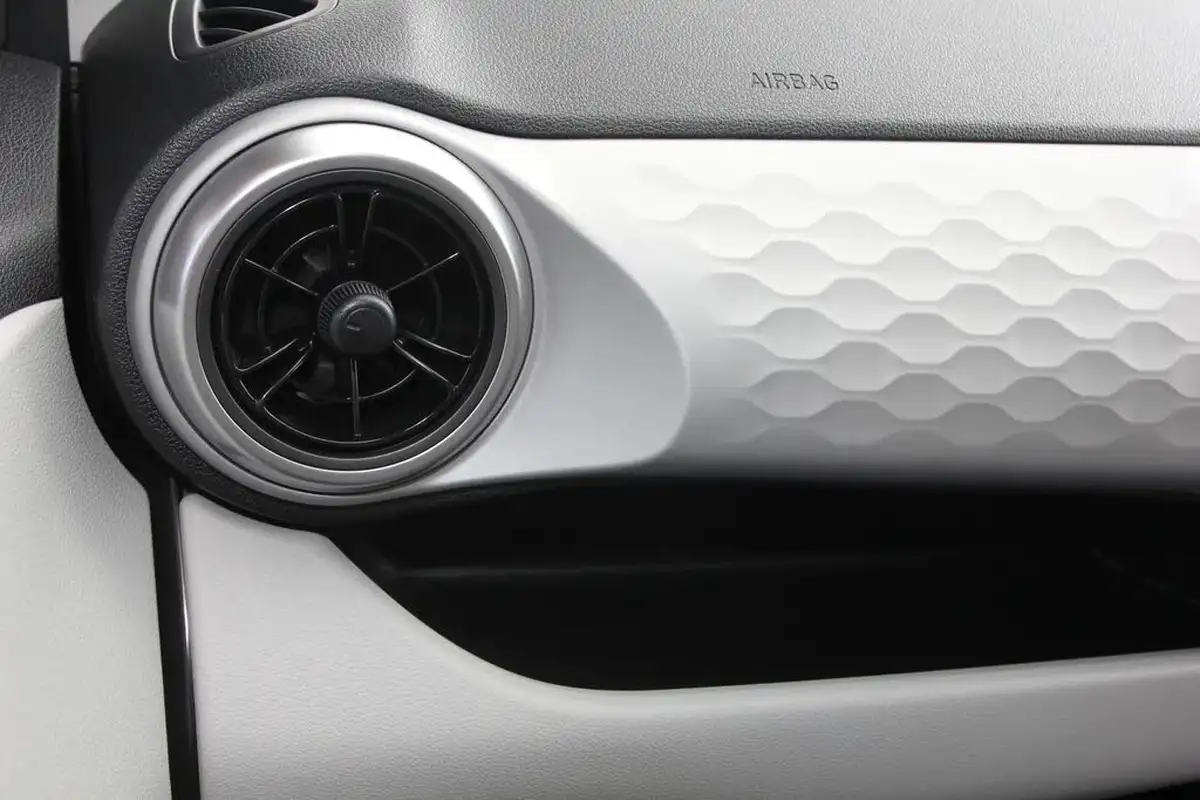2024-hyundai-i10-10-premium-63ps-auto-big-29