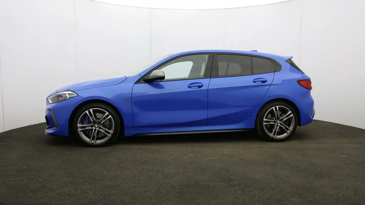 2021-bmw-1-series-20-m135i-xdrive-big-69