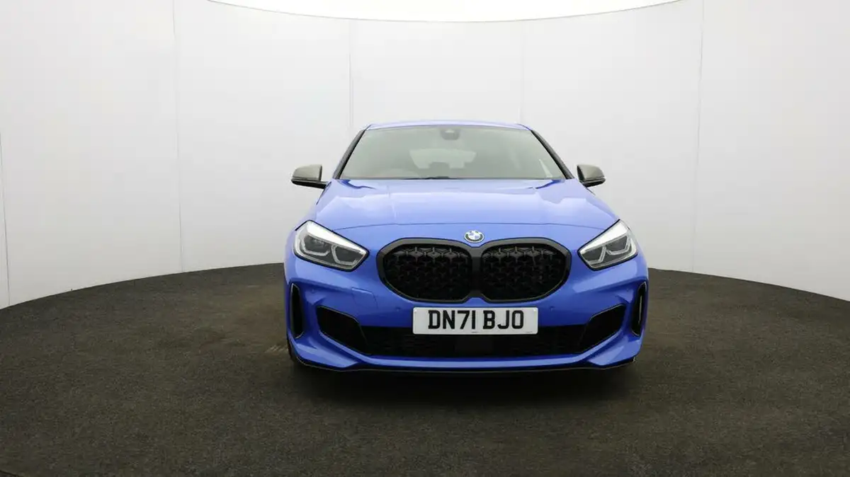 2021-bmw-1-series-20-m135i-xdrive-big-41
