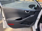 2017-hyundai-ioniq-16-gdi-se-hybrid-small-19