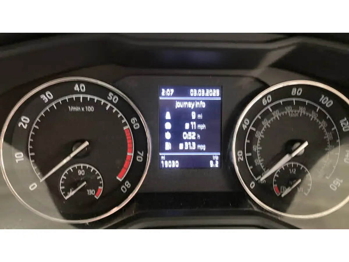 2021-skoda-superb-15-tsi-se-estate-dsg-big-17