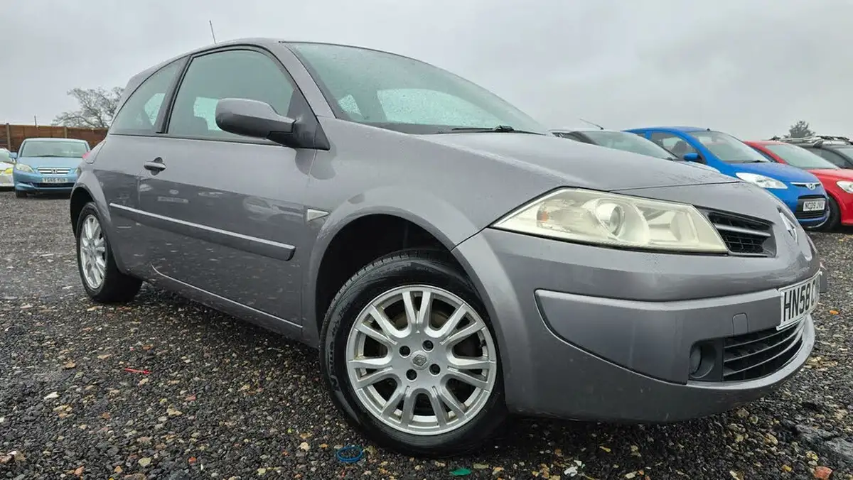 2008-renault-megane-16-new-expression-hatchback-3d-big-4