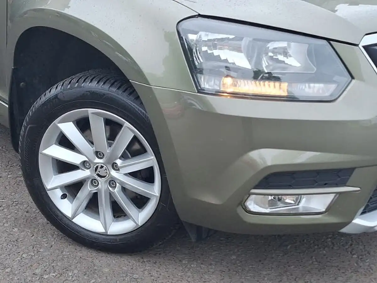 2016-skoda-yeti-12-tsi-dsg-big-8