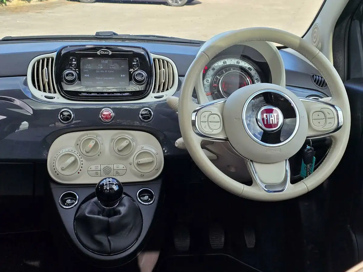 2018-fiat-500-12-lounge-big-5