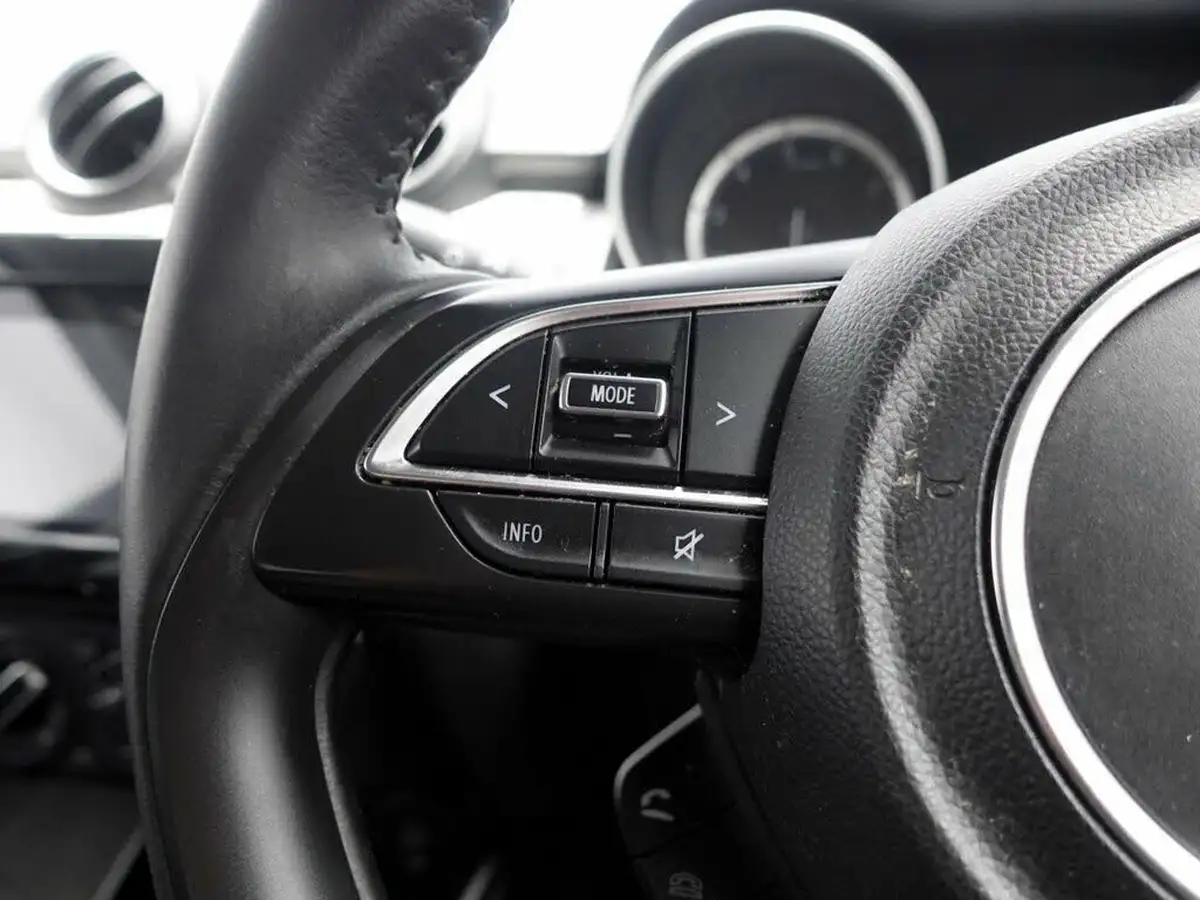 2021-suzuki-swift-12-dualjet-sz-l-big-20