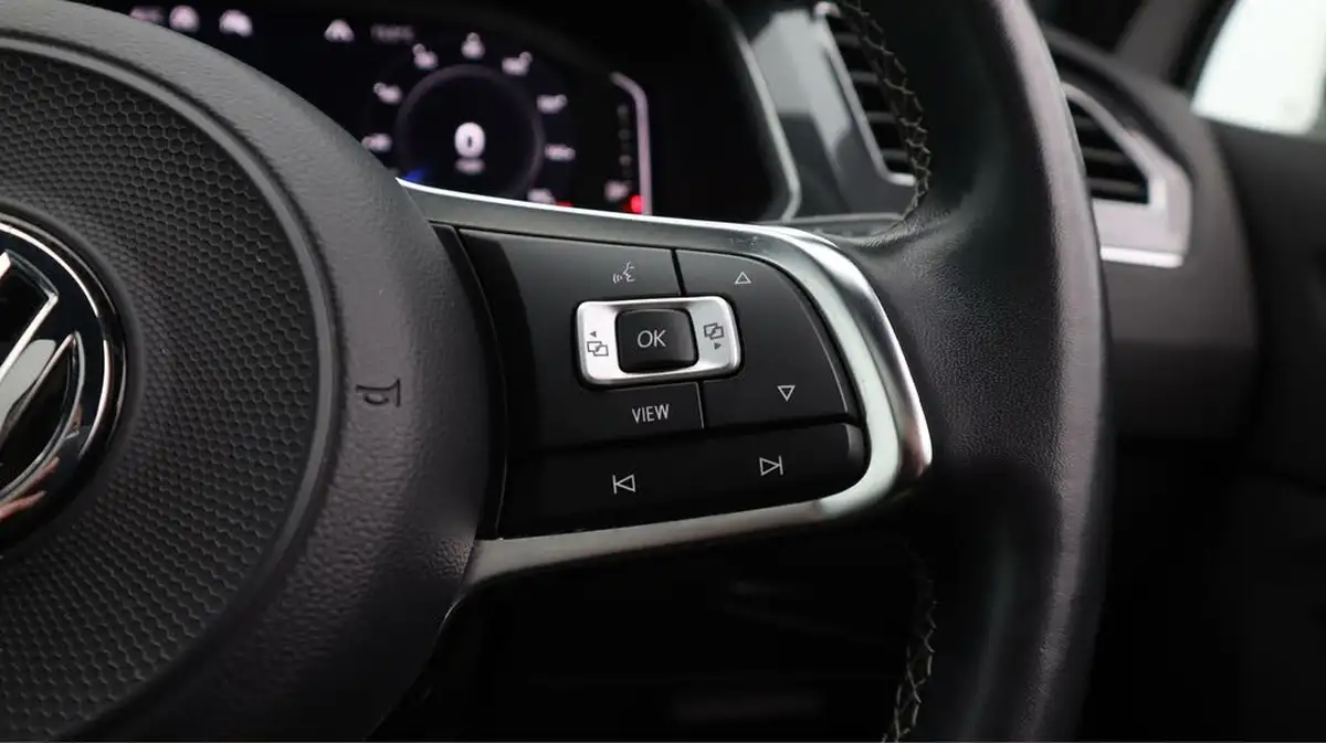 2020-volkswagen-tiguan-20-tsi-sel-190ps-big-29