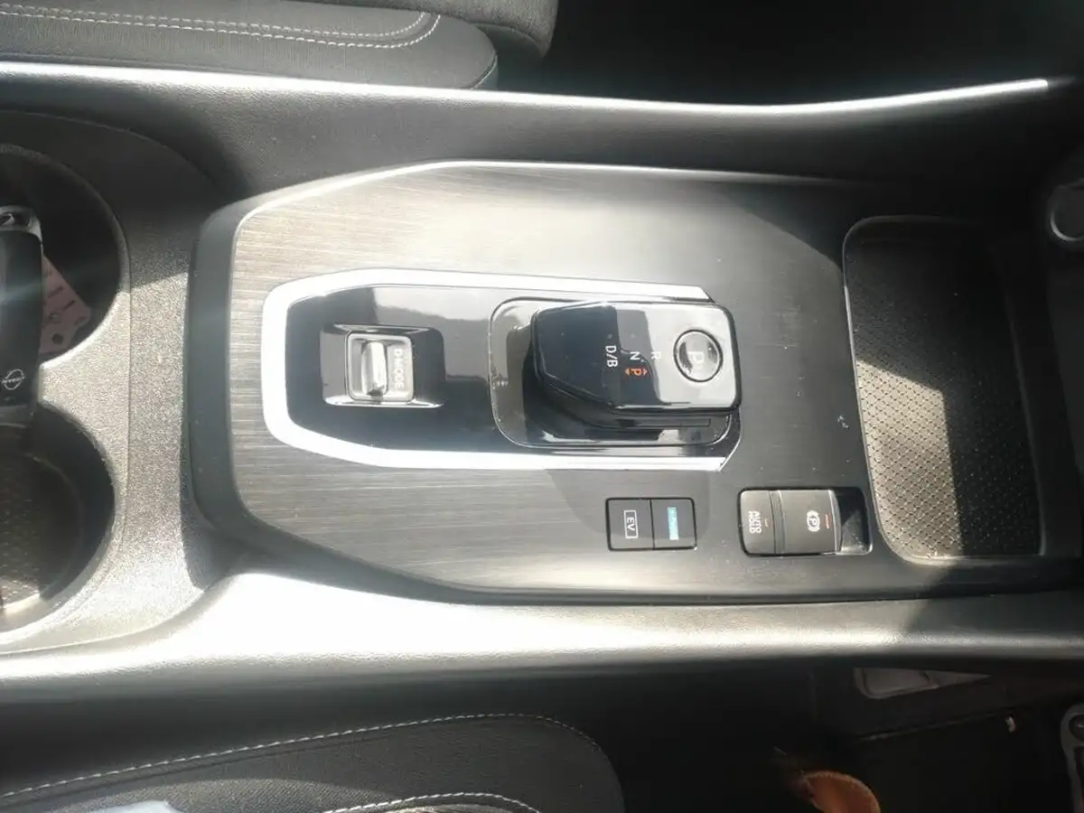 2022-nissan-qashqai-15-n-connecta-big-22