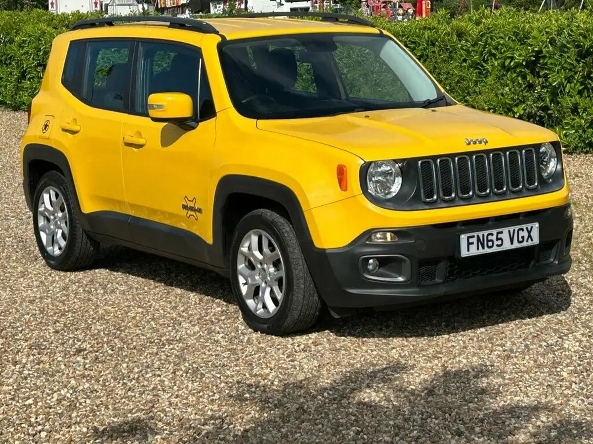 2015-jeep-renegade-14-multiair-ii-longitude-big-35
