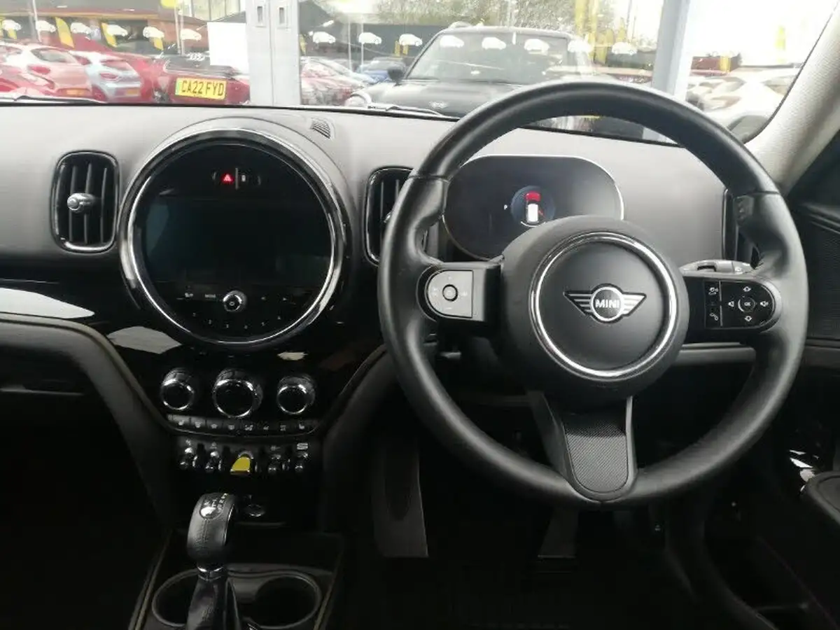 2022-mini-countryman-15-cooper-s-e-phev-classic-big-6