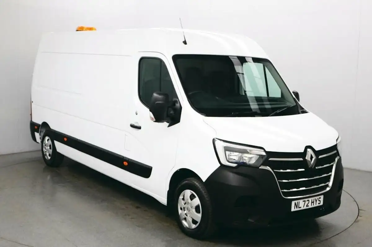 2022-renault-master-23dci-lm35-135-business-panel-big-8