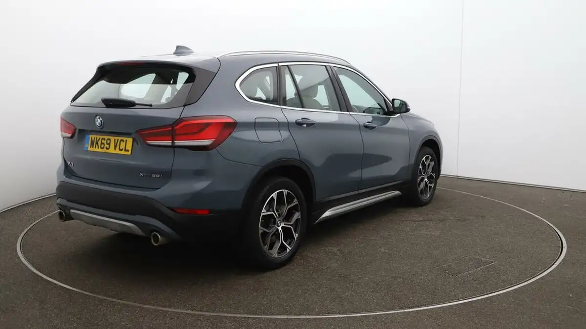 2019-bmw-x1-20-xdrive20i-xline-big-47