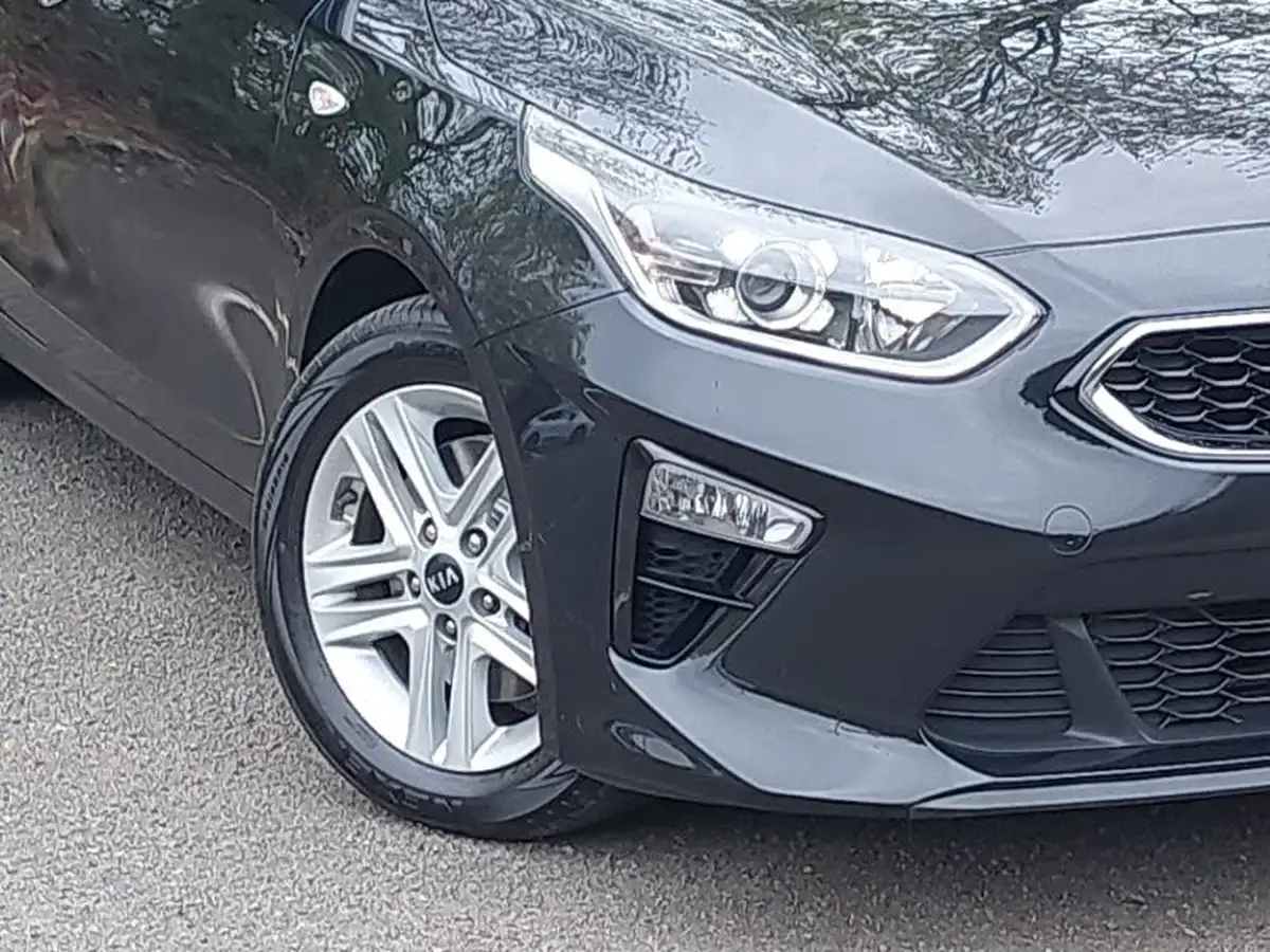 2019-kia-ceed-10-t-gdi-2-eco-hatchback-big-8
