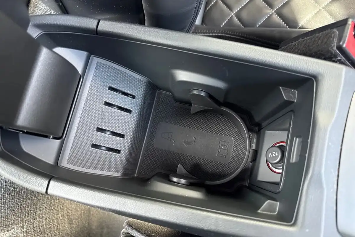 2016-audi-tts-20-tfsi-quattro-tts-ss-coupe-s-tronic-big-44