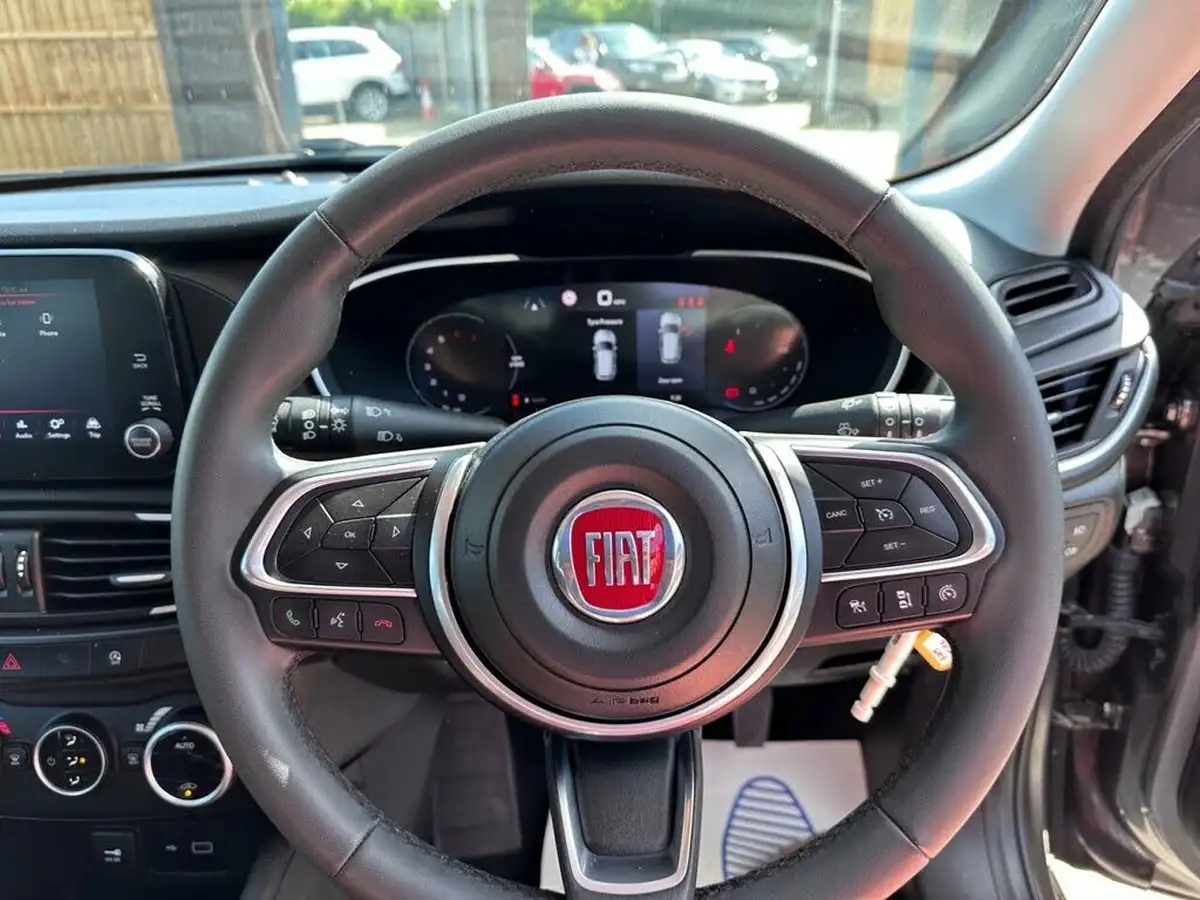2021-fiat-tipo-10-life-hatchback-big-31