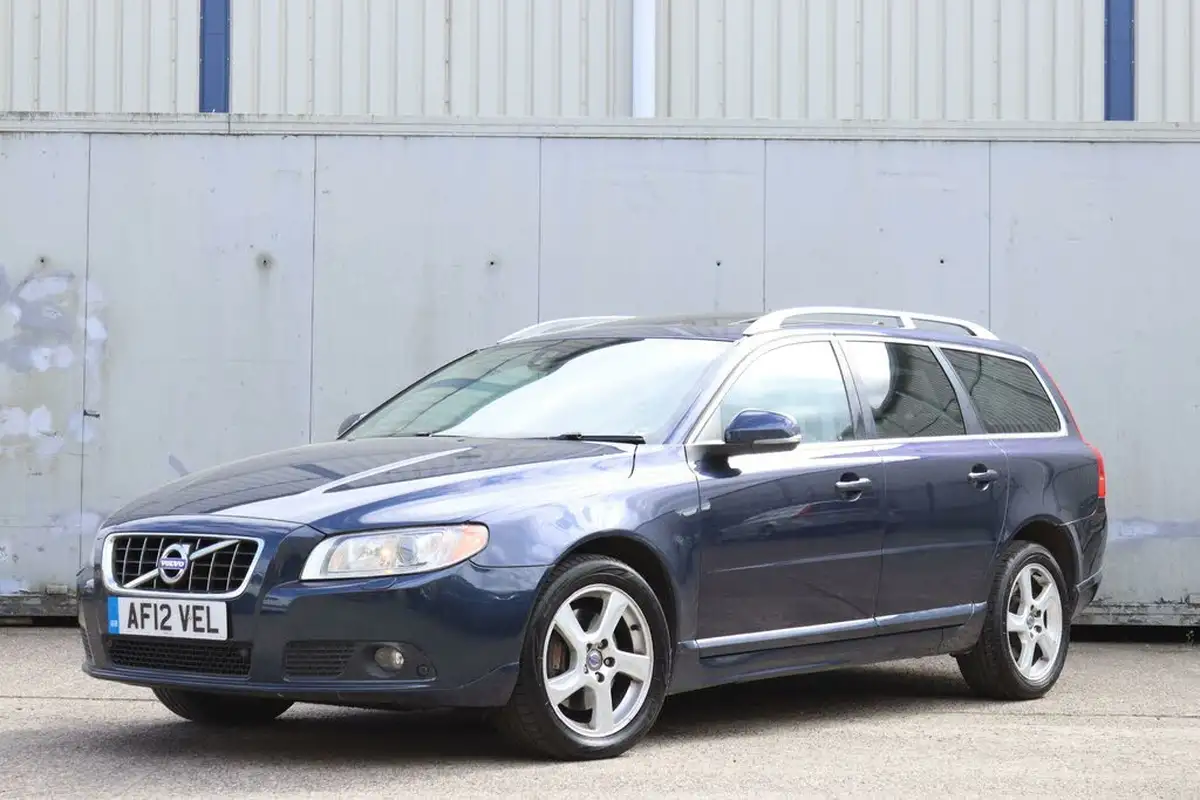 2012-volvo-v70-24td-d5-se-lux-212bhp-geartronic-big-36