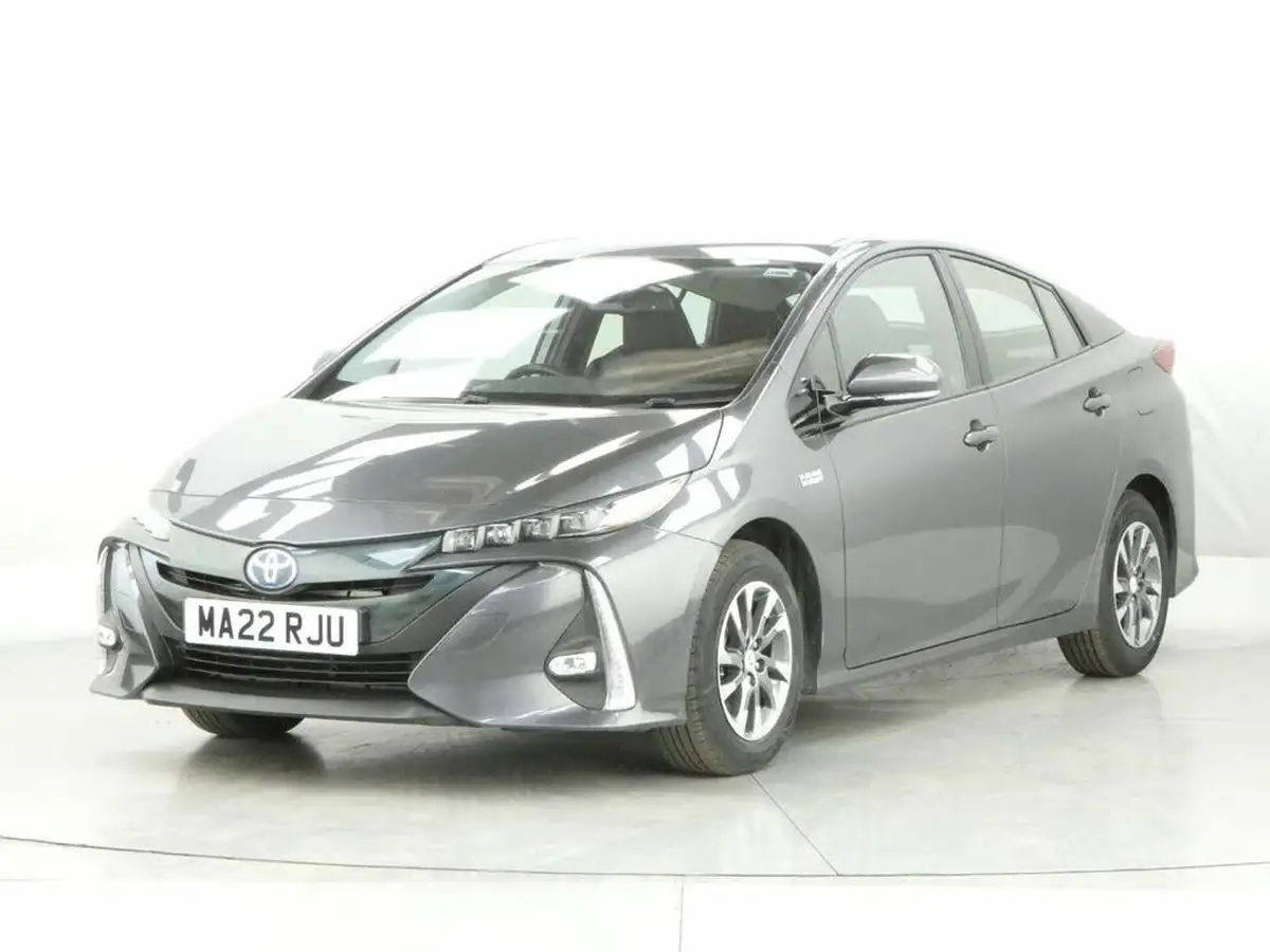 2022-toyota-prius-18-vvt-i-business-edition-plus-15in-alloys-cvt-big-4
