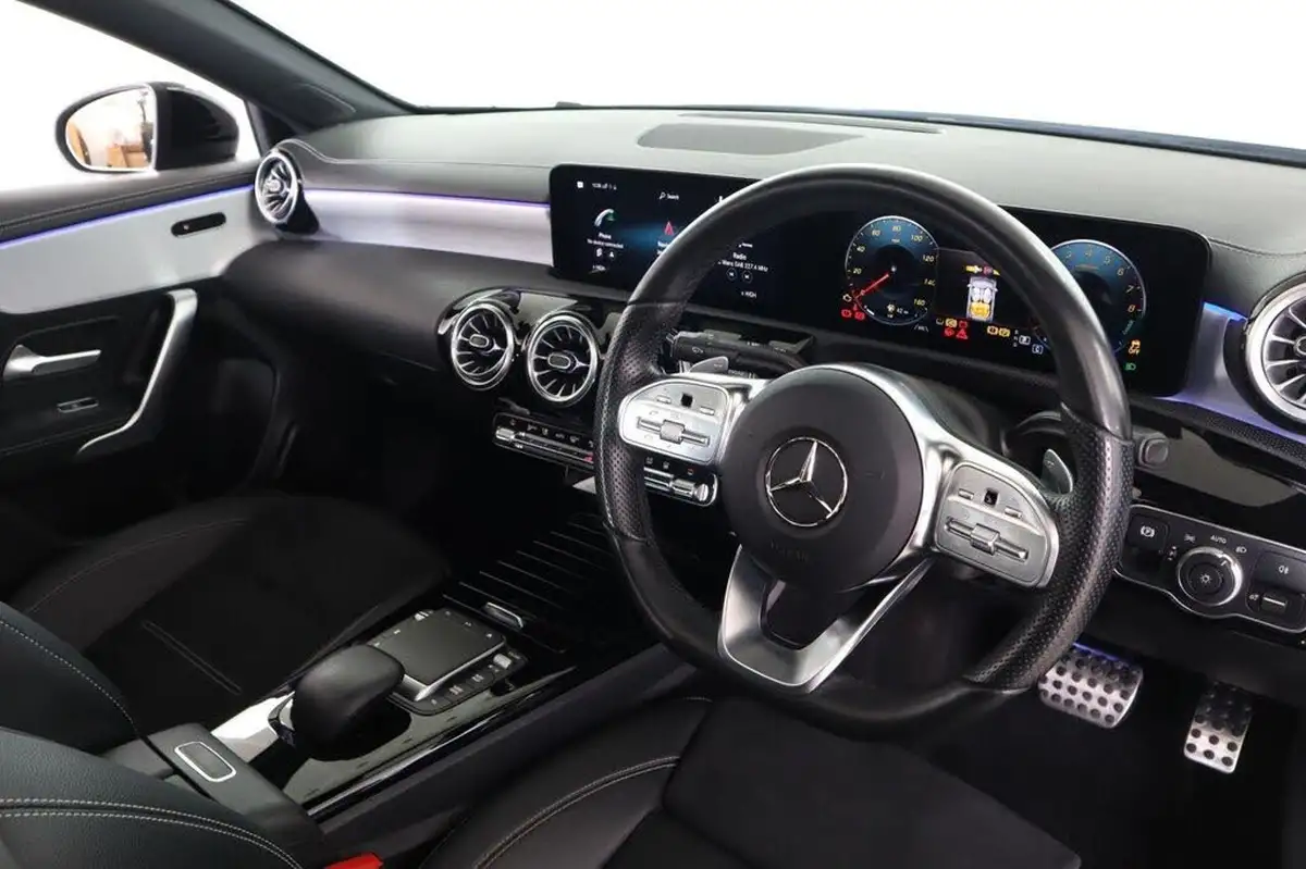 2022-mercedes-benz-a-class-13-a250e-amg-line-premium-plus-edition-saloon-4d-big-11