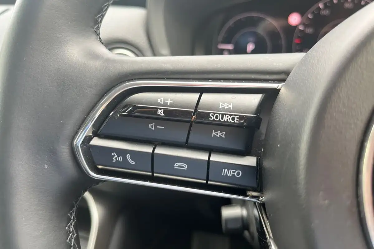 2022-mazda-cx-60-25-e-skyactiv-homura-big-24
