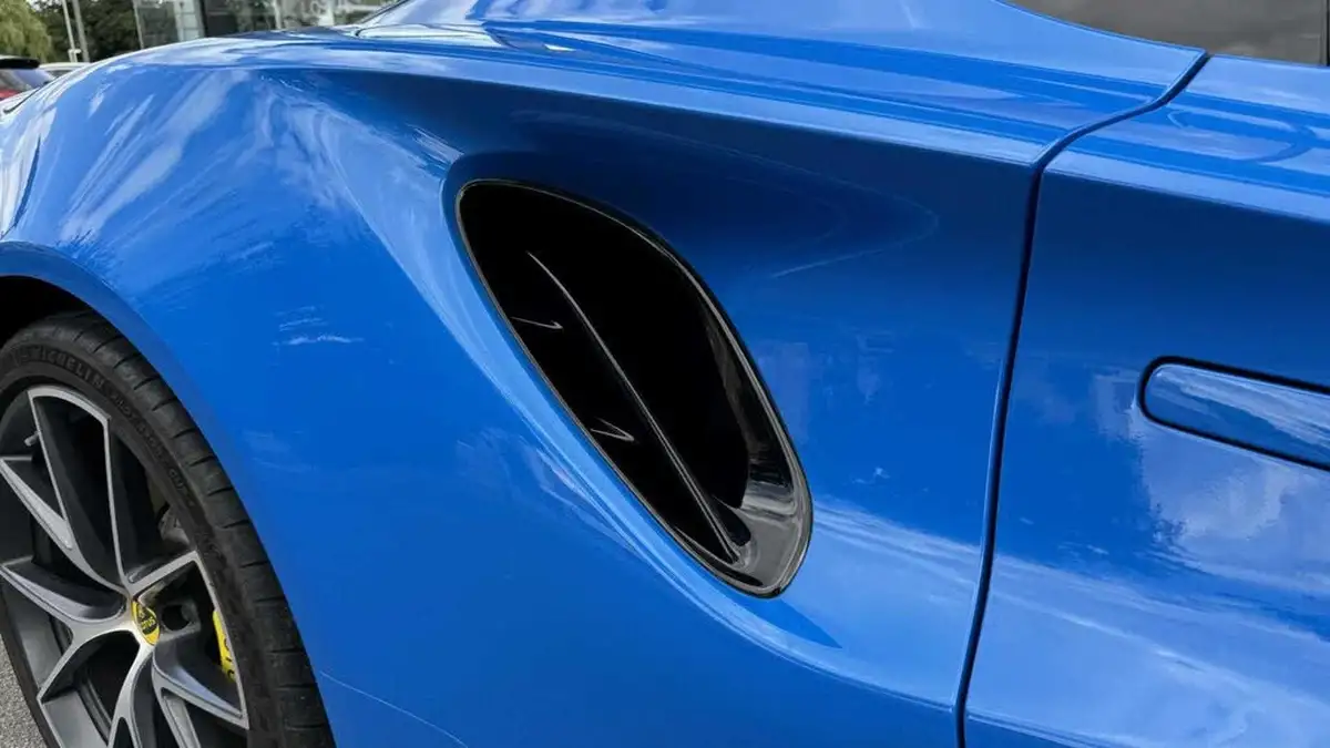 2024-lotus-emira-35-first-edition-v6-big-6