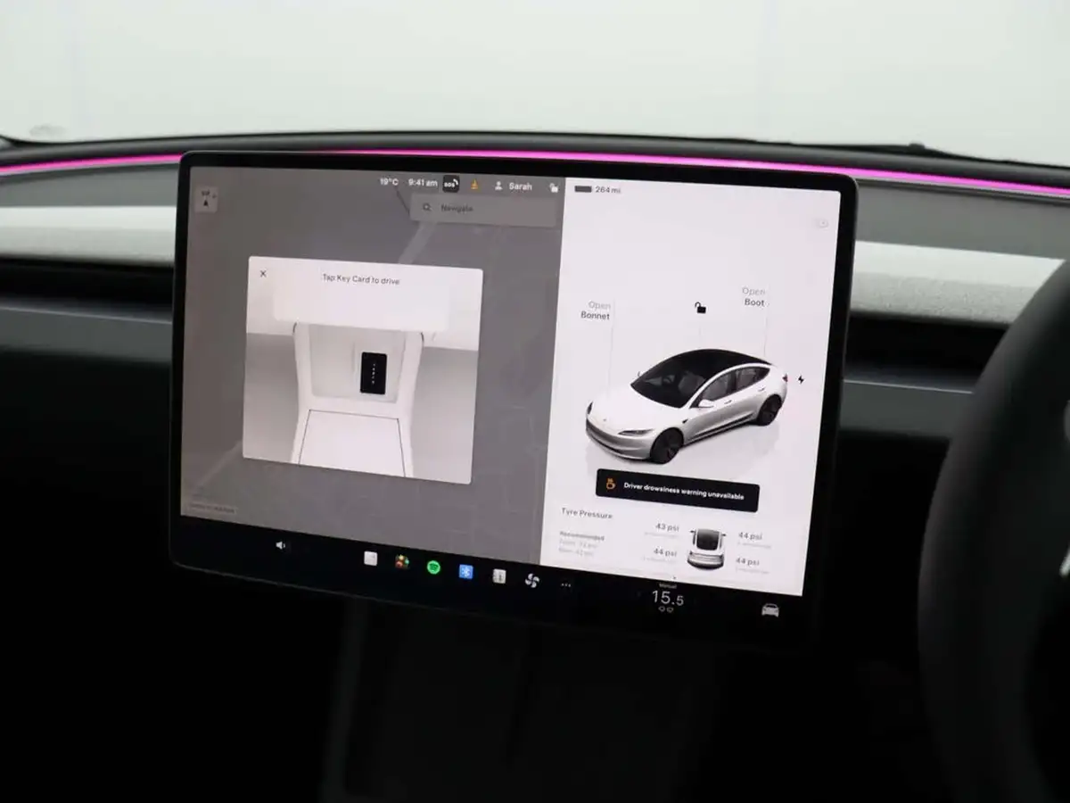 2024-tesla-model-3-e-rwd-big-28