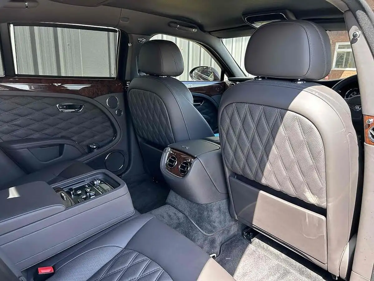 2016-bentley-mulsanne-675-speed-big-18
