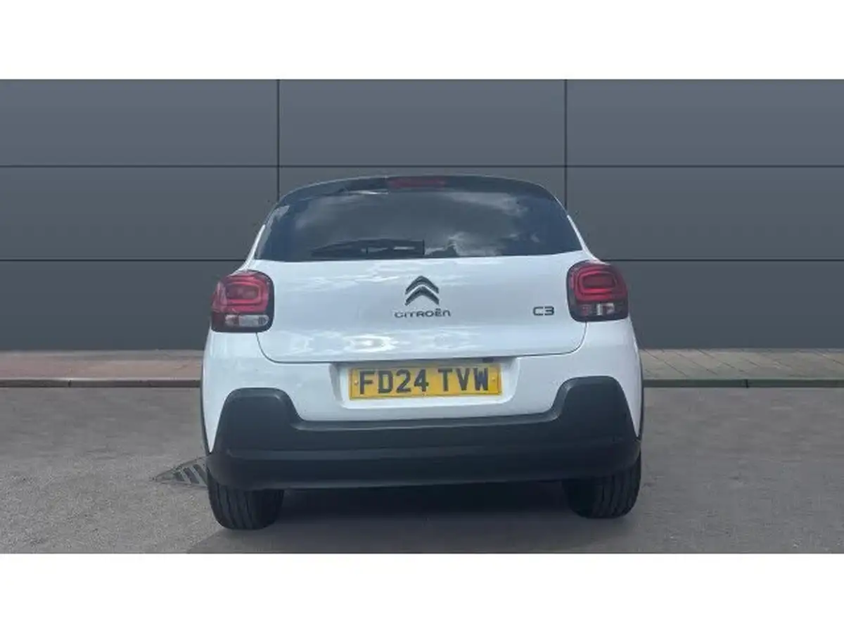 2024-citroen-c3-12-puretech-plus-110ps-eat6-big-5
